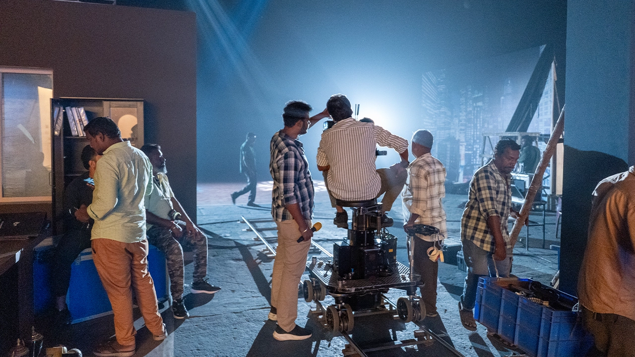 Casagrand Cheers — behind the scenes