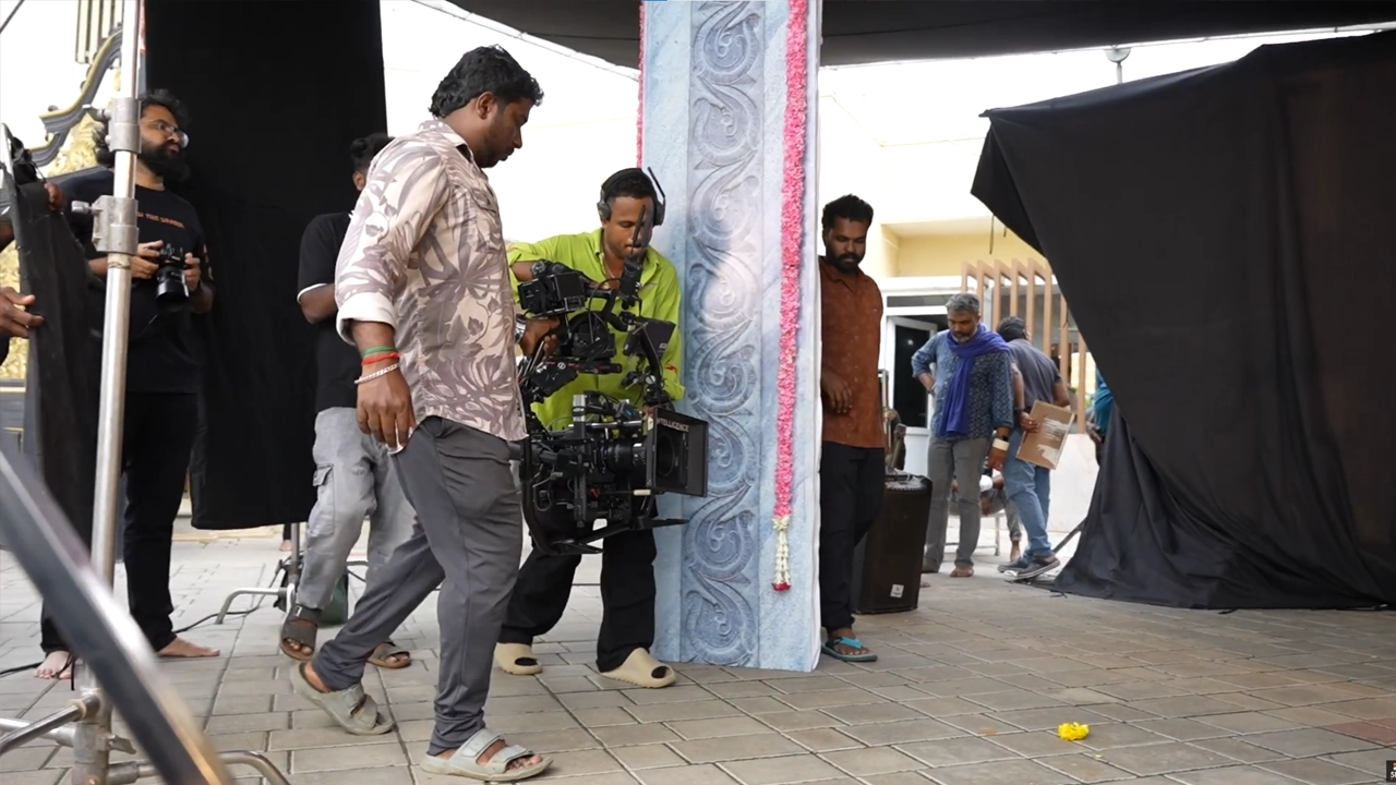 Ithu Engaloda Paradise — behind the scenes
