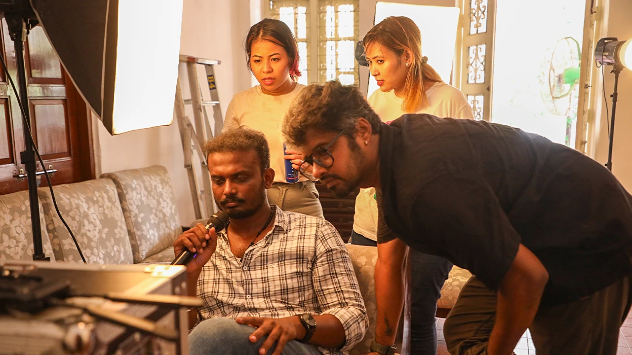 Tour The Paradise — Bangalore — behind the scenes