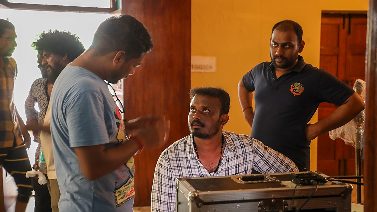 Tour The Paradise — Bangalore — behind the scenes